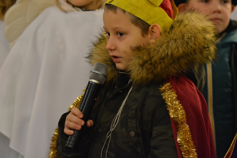 Jasełka w kościele w Krynicznie