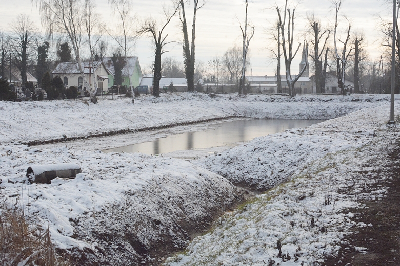 Staw w Rakoszycach po pierwszym etapie inwestycji