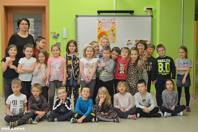 Przedszkolaki ze Szczepanowa opowiedziały nam za co kochają swoje babcie i dziadków