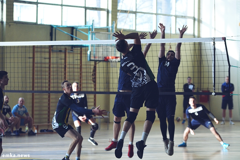  LZS Fiuka Średzianin vs AKS Strzegom 