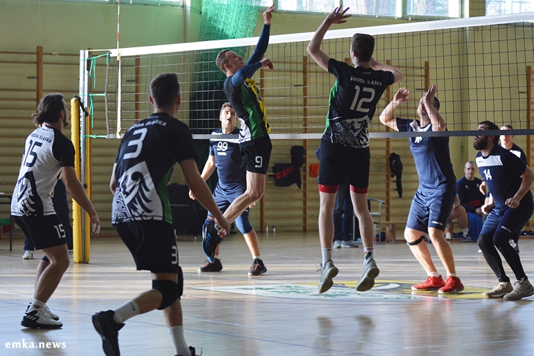  LZS Fiuka Średzianin vs AKS Strzegom 