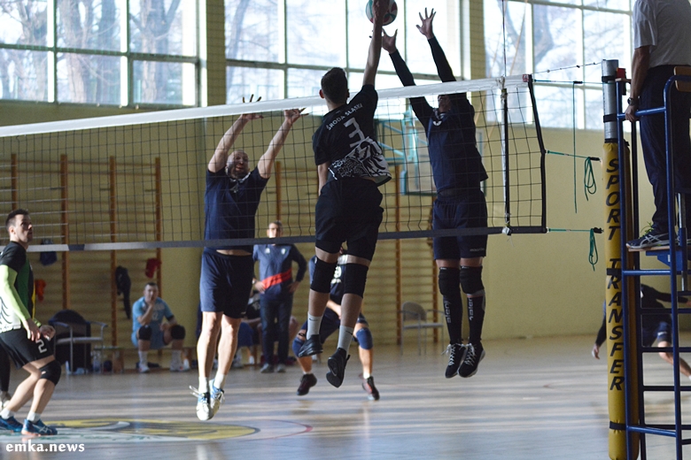  LZS Fiuka Średzianin vs AKS Strzegom 