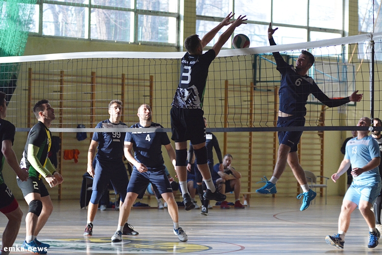  LZS Fiuka Średzianin vs AKS Strzegom 