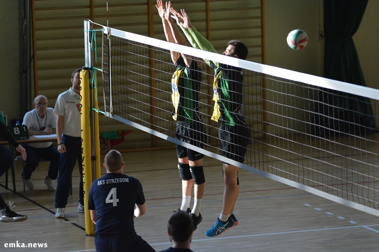  LZS Fiuka Średzianin vs AKS Strzegom 