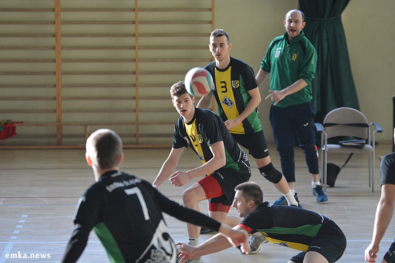  LZS Fiuka Średzianin vs AKS Strzegom 