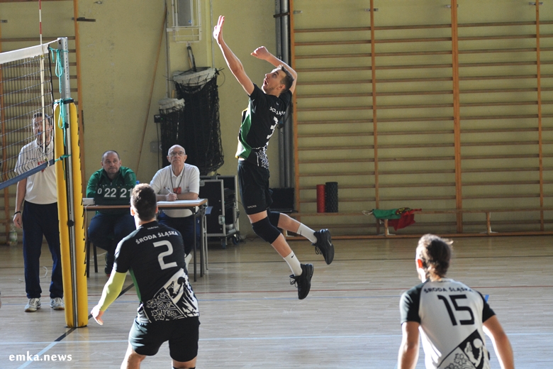  LZS Fiuka Średzianin vs AKS Strzegom 