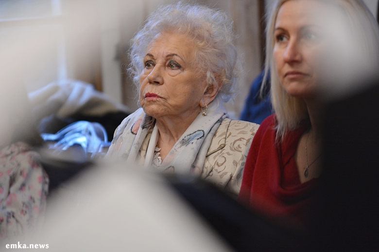 Kolędnicy w Zamku na wodzie w Wojnowicach