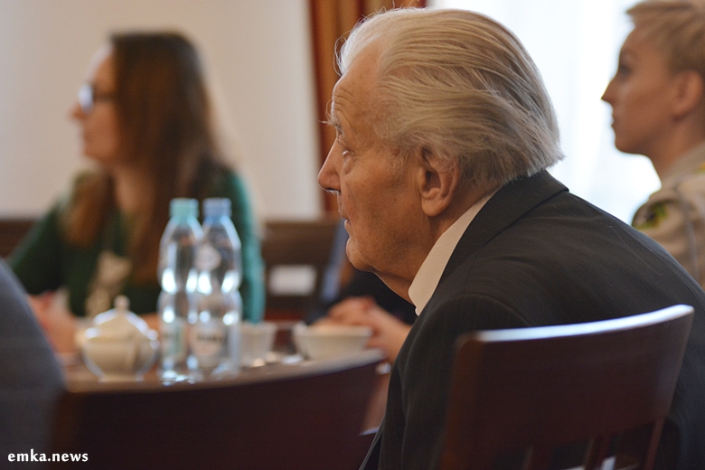 Oficjalne spotkanie i podpisanie umowy z wykonawcą