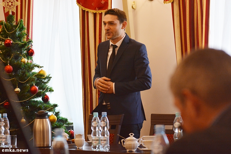 Oficjalne spotkanie i podpisanie umowy z wykonawcą