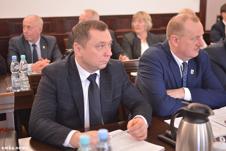 Wręczenie dyplomów dla autorów projektów