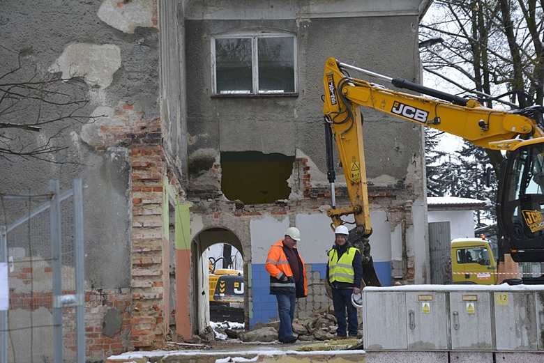 Plac budowy Centrum Kultury Alternatywnej w Środzie Śląskiej