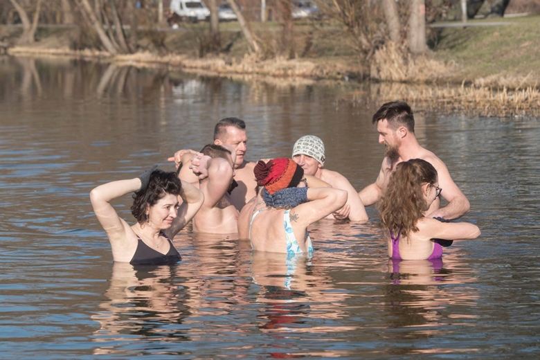 Niedzielne morsowanie w Środzie Śląskiej