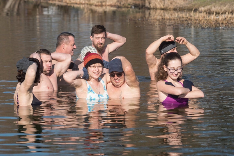 Niedzielne morsowanie w Środzie Śląskiej