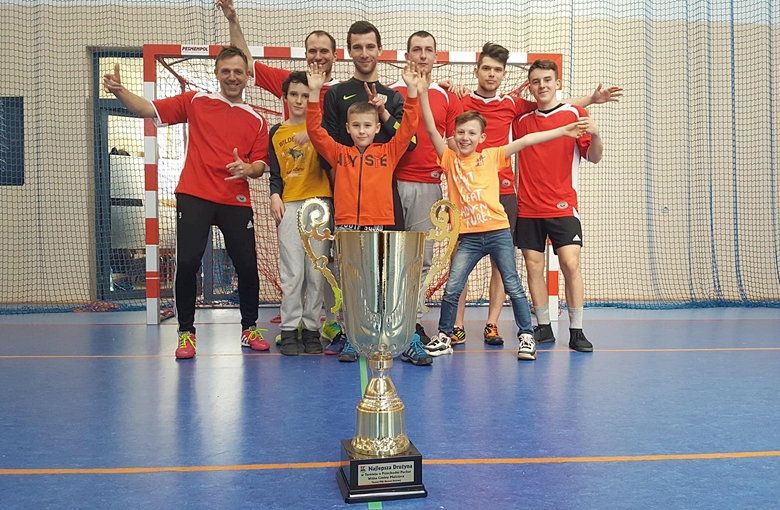Turniej piłki halowej w Malczycach