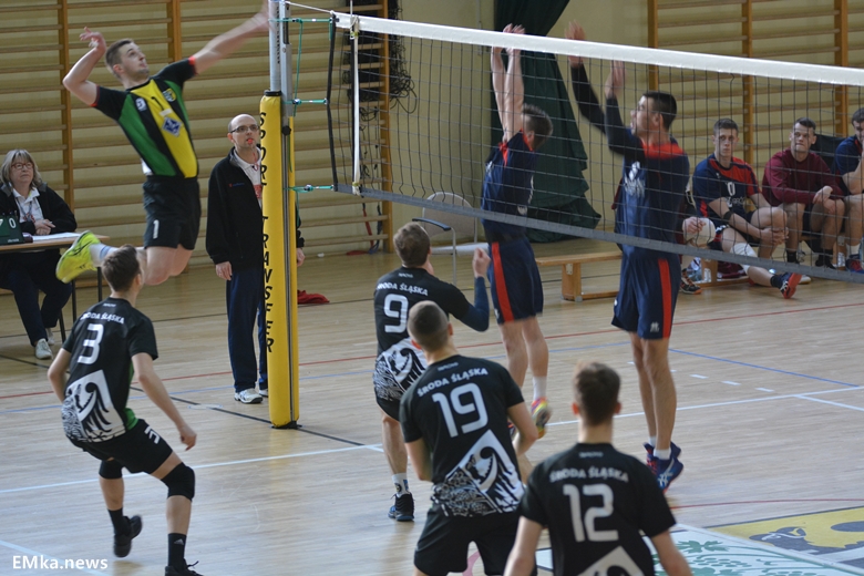 LZS Fiuka Średzianin vs Ogień Żmigród