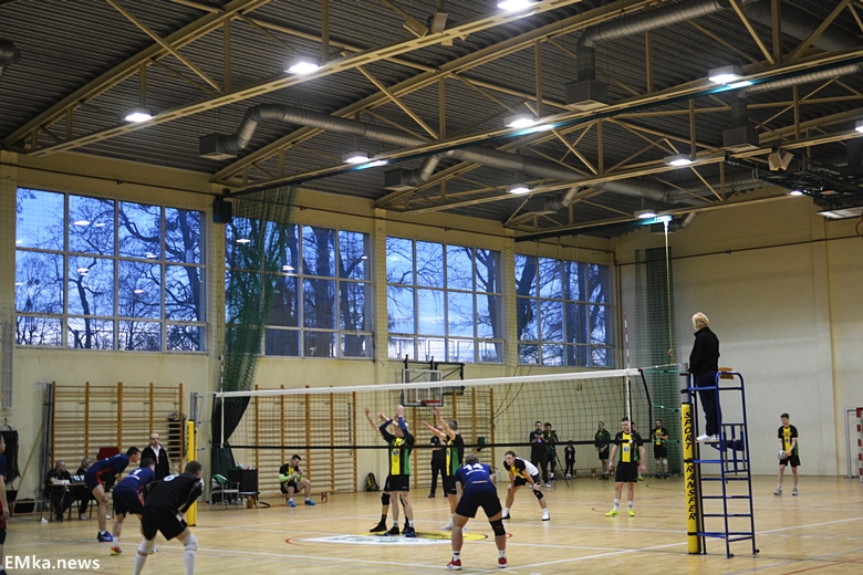 LZS Fiuka Średzianin vs Ogień Żmigród