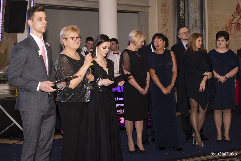 Bal studniówkowy średzkiego liceum