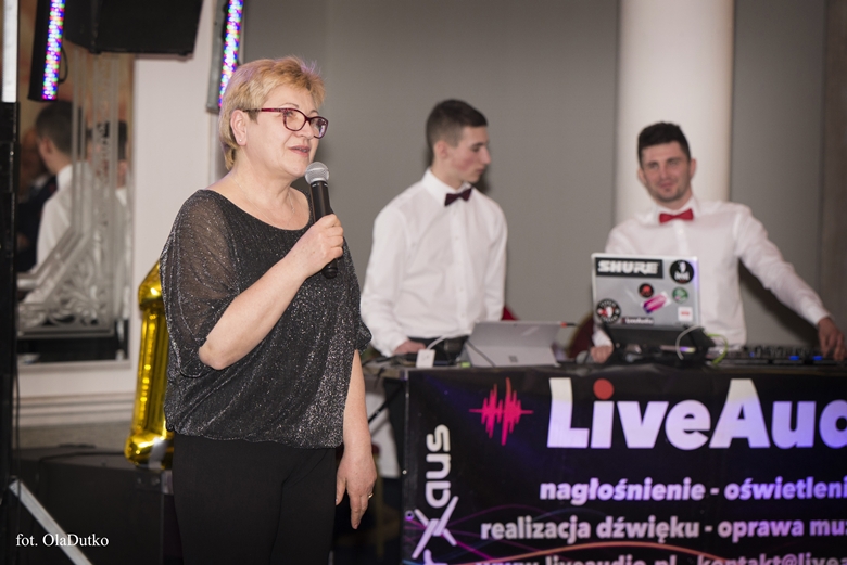 Bal studniówkowy średzkiego liceum