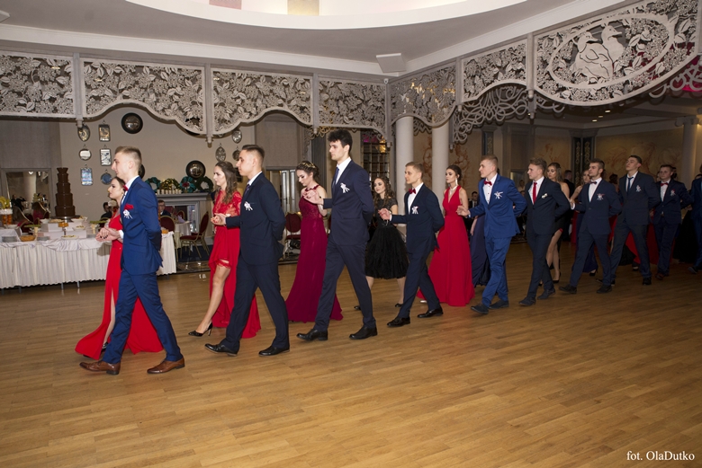 Bal studniówkowy średzkiego liceum