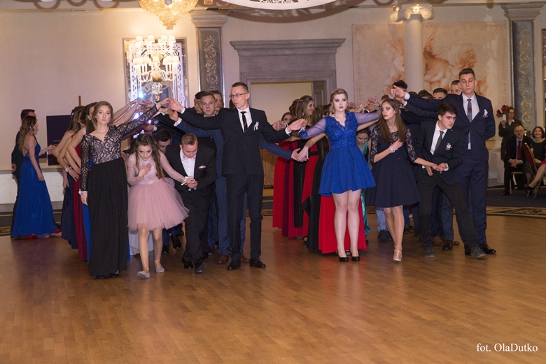 Bal studniówkowy średzkiego liceum