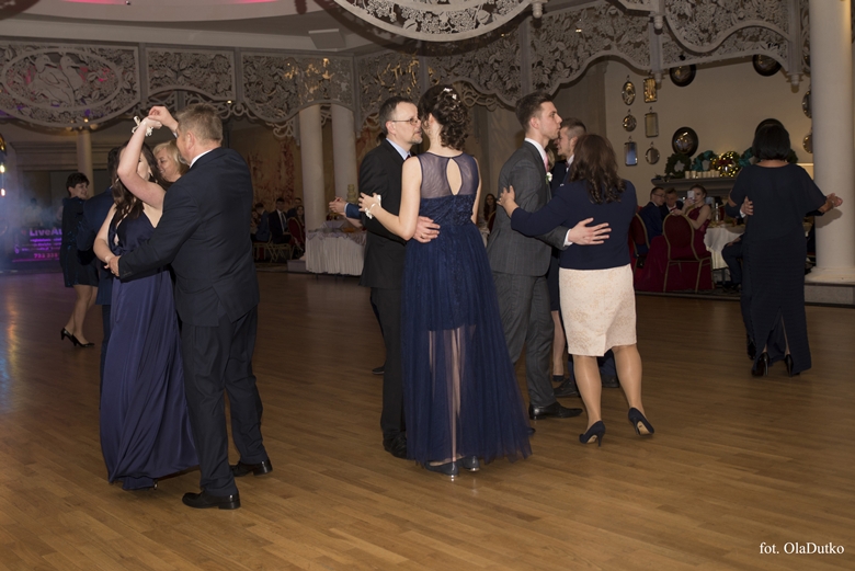 Bal studniówkowy średzkiego liceum