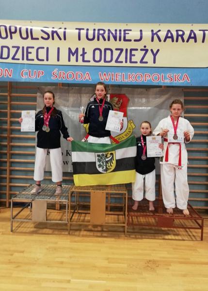 Sukcesy Średzkich karateków na dwóch turniejach