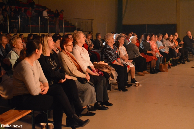 Koncert w Miękini dla kobiet