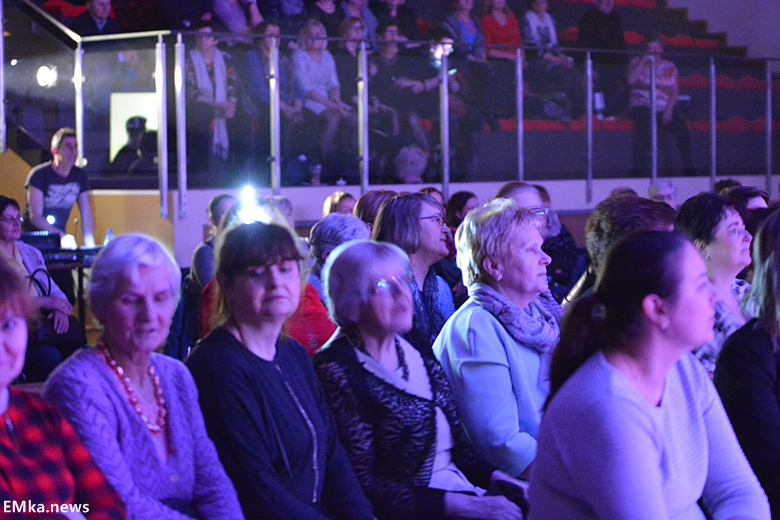 Koncert w Miękini dla kobiet