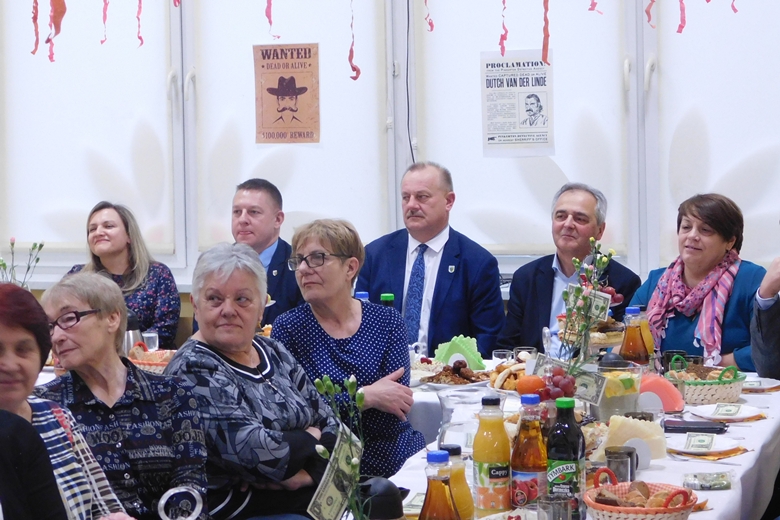 Impreza z okazji Dnia Kobiet w Rakoszycach