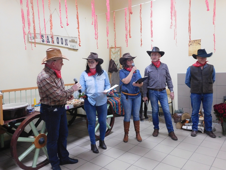 Impreza z okazji Dnia Kobiet w Rakoszycach