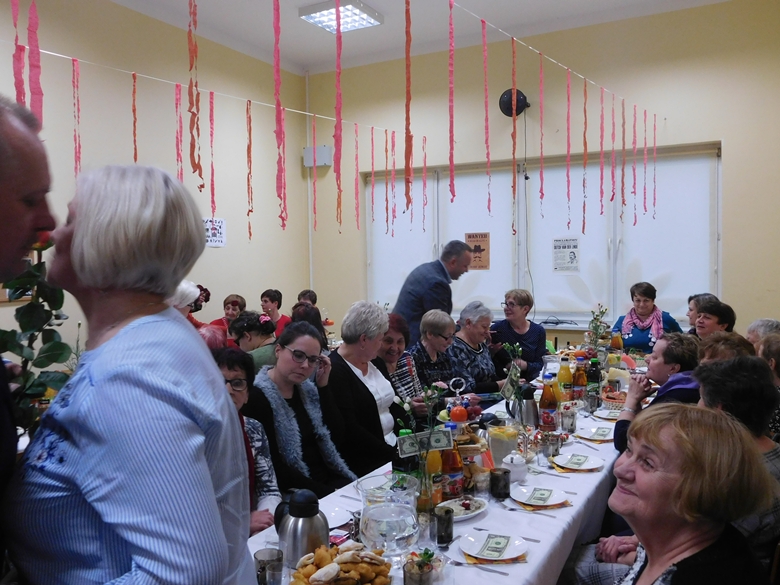 Impreza z okazji Dnia Kobiet w Rakoszycach