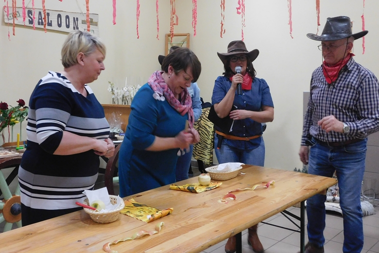 Impreza z okazji Dnia Kobiet w Rakoszycach