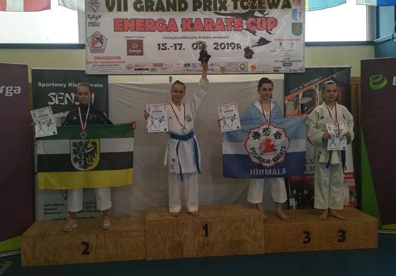 Kolejne sukcesy średzkich karateków