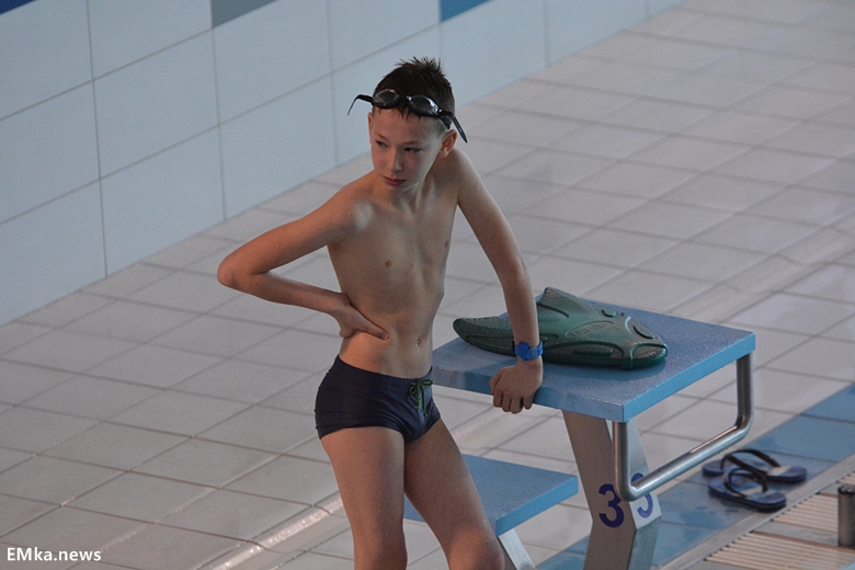 Mistrzostwa na średzkim basenie