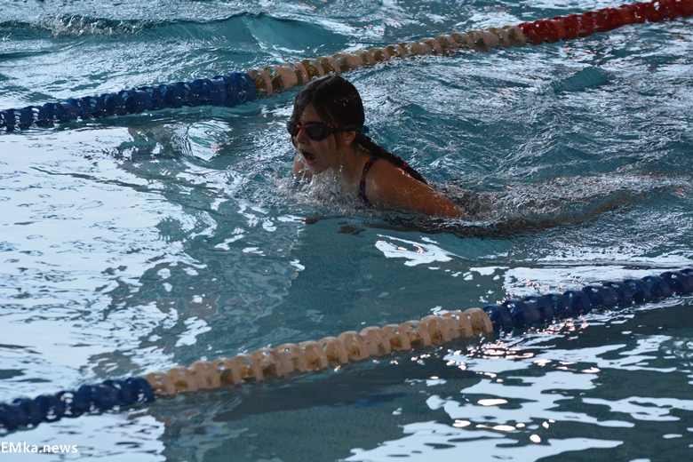 Mistrzostwa na średzkim basenie