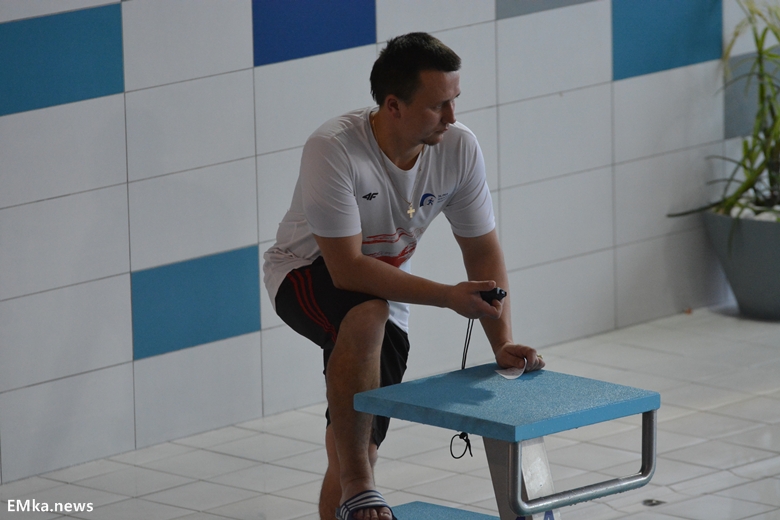 Mistrzostwa na średzkim basenie