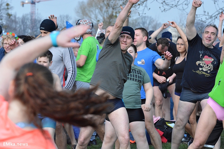 Charytatywne morsowanie dla Alanka