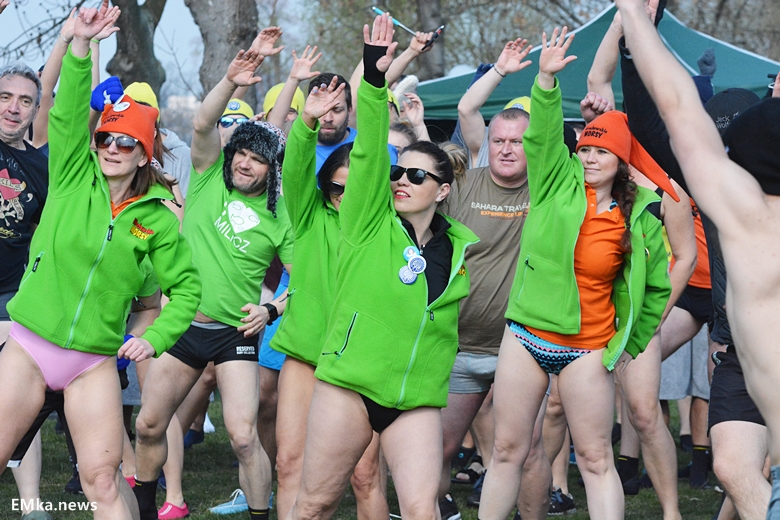 Charytatywne morsowanie dla Alanka