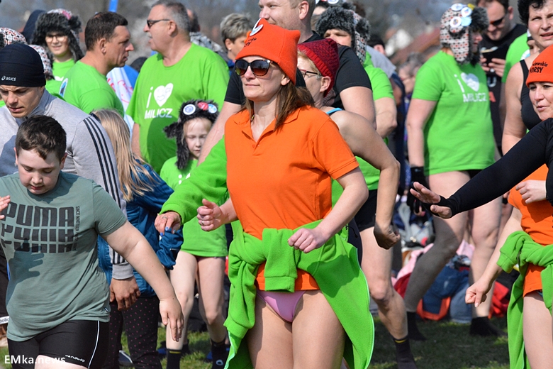 Charytatywne morsowanie dla Alanka