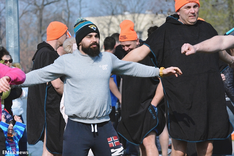 Charytatywne morsowanie dla Alanka