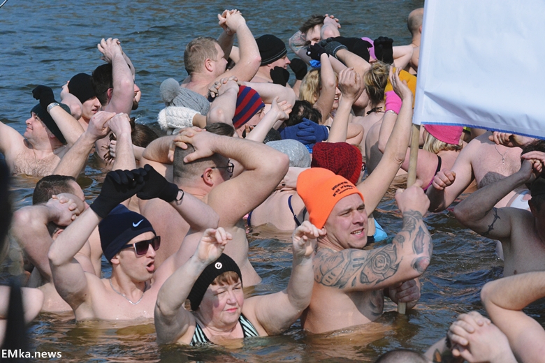 Charytatywne morsowanie dla Alanka