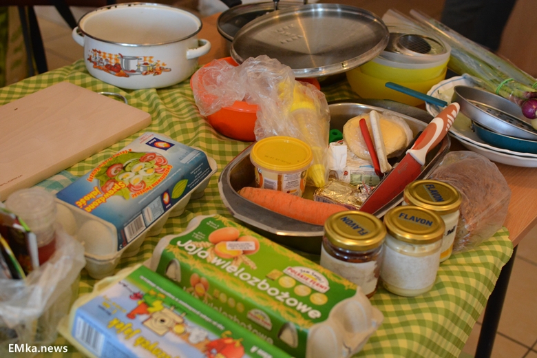 Pierwszy konkurs kulinarny w drugiej edycji konkursu "Najlepsze w powiecie średzkim"