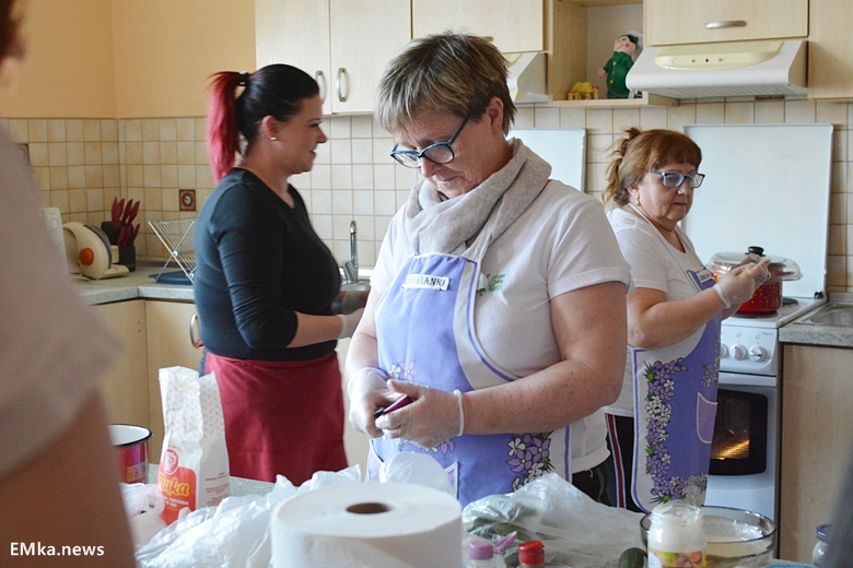 Pierwszy konkurs kulinarny w drugiej edycji konkursu "Najlepsze w powiecie średzkim"