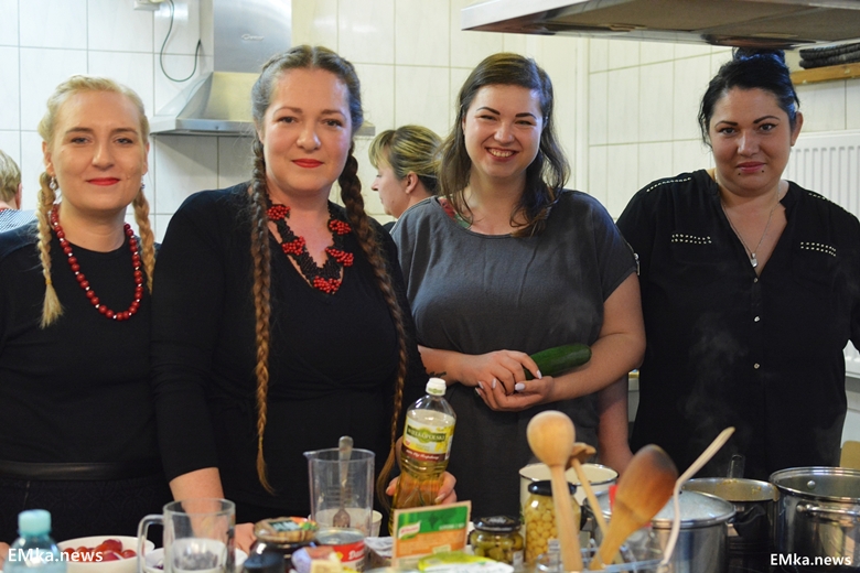 Pierwszy konkurs kulinarny w drugiej edycji konkursu "Najlepsze w powiecie średzkim"