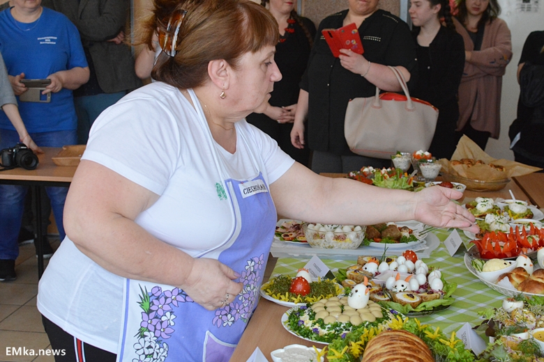 Pierwszy konkurs kulinarny w drugiej edycji konkursu "Najlepsze w powiecie średzkim"