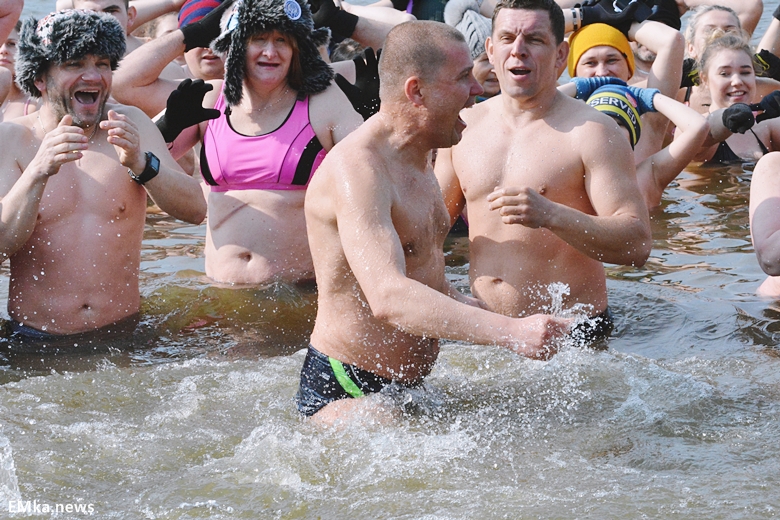 Charytatywne morsowanie dla Alanka