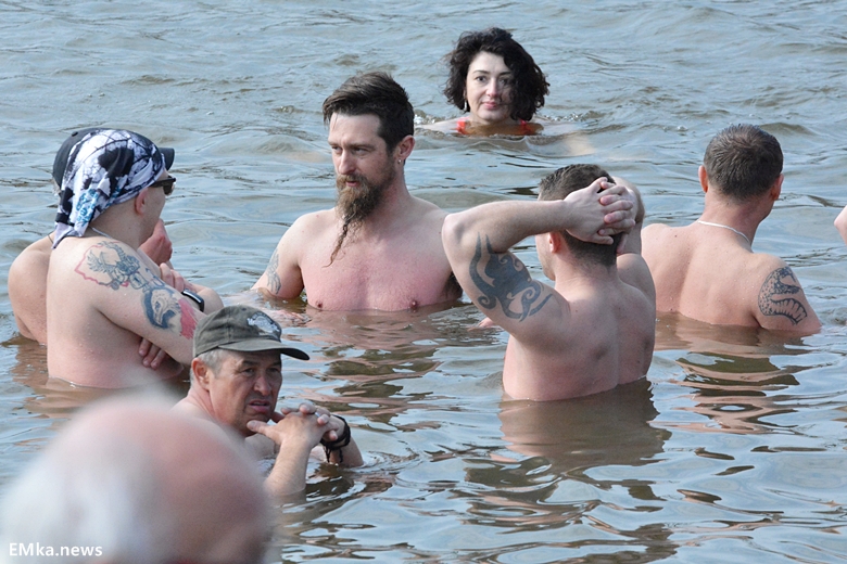 Charytatywne morsowanie dla Alanka