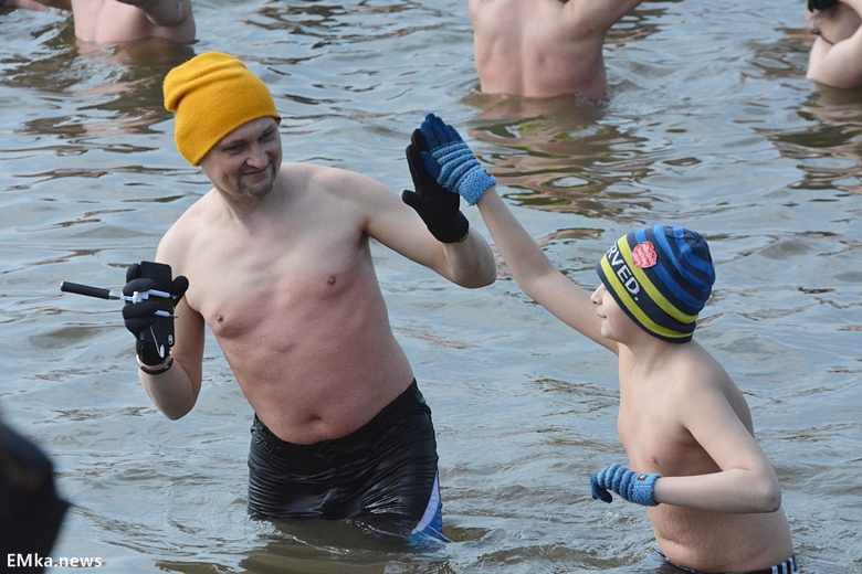 Charytatywne morsowanie dla Alanka