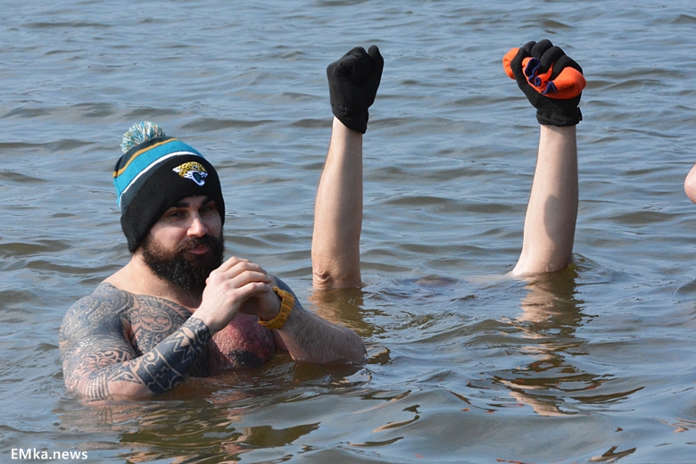 Charytatywne morsowanie dla Alanka