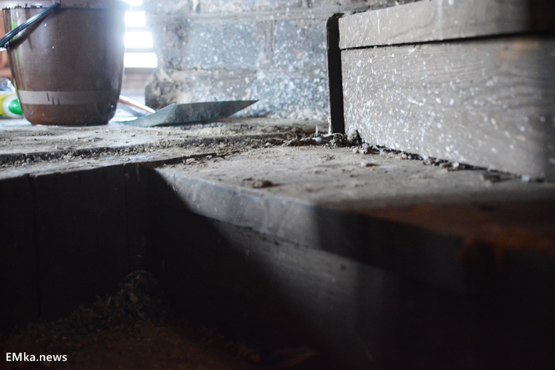 Harcerze wysprzątali wieżę widokową w Środzie Śląskiej